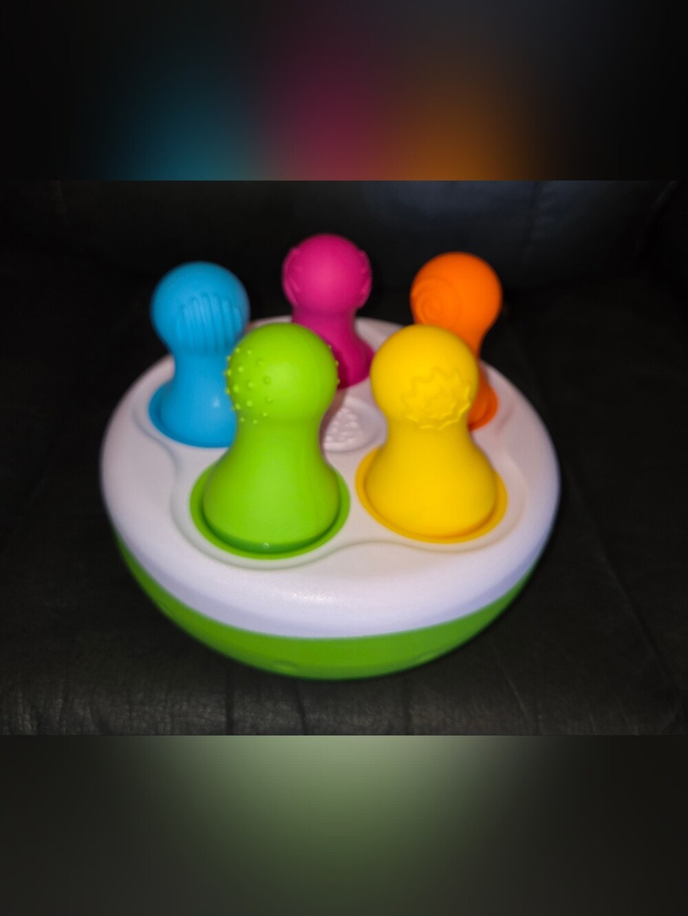 EUC Fat Brain Toys Spinny Pins Bright Colors Learning Pop In Sensory Toy